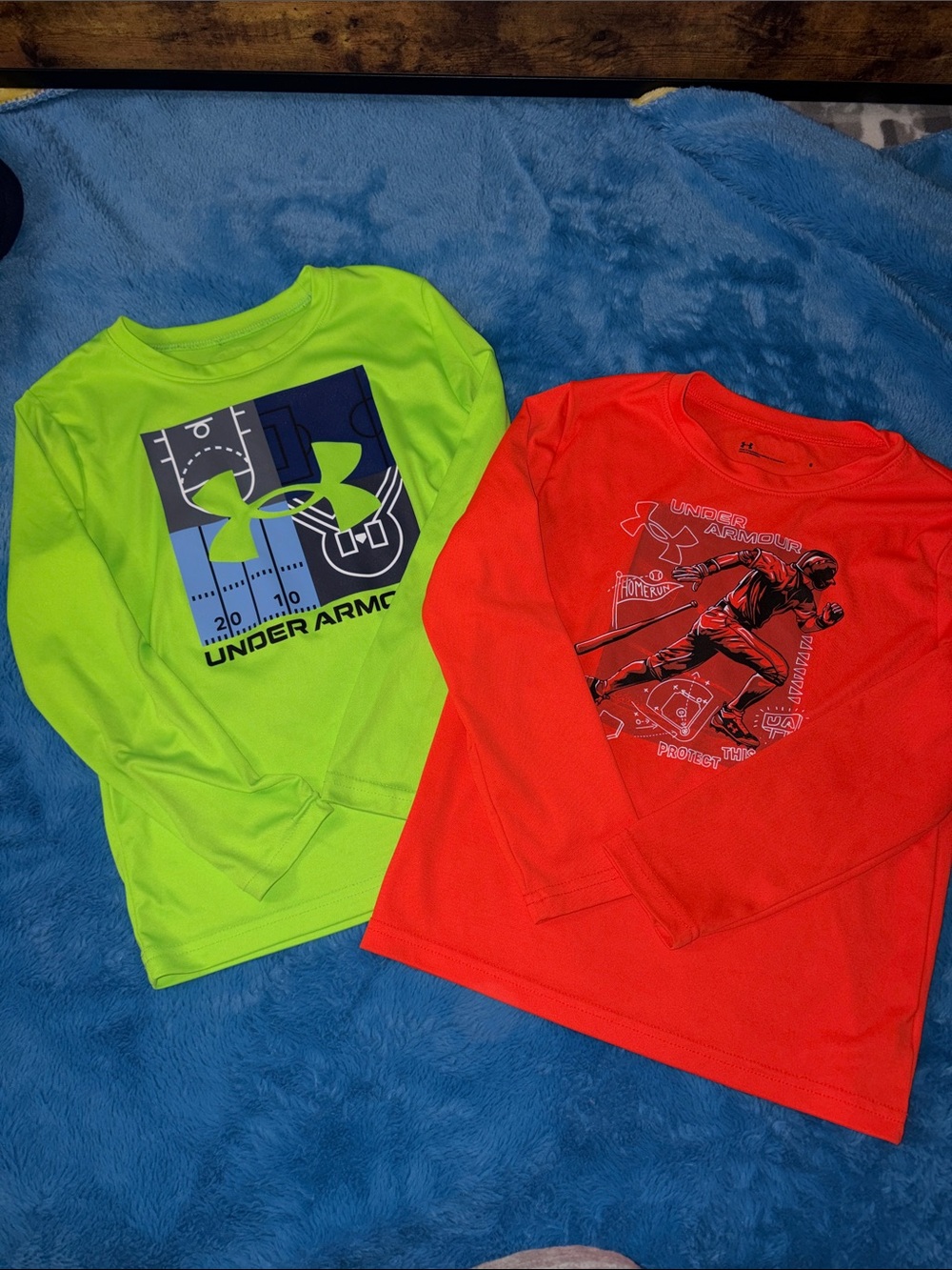 Under Armour Kids Neon Green & Bright Red Long-Sleeve Performance Tees